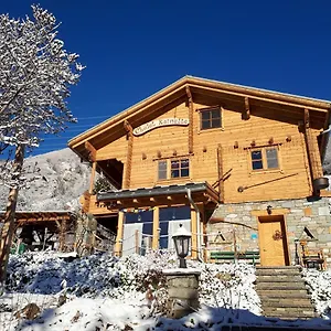 studio-avec-solarium.hotels-rhonealpes.com/